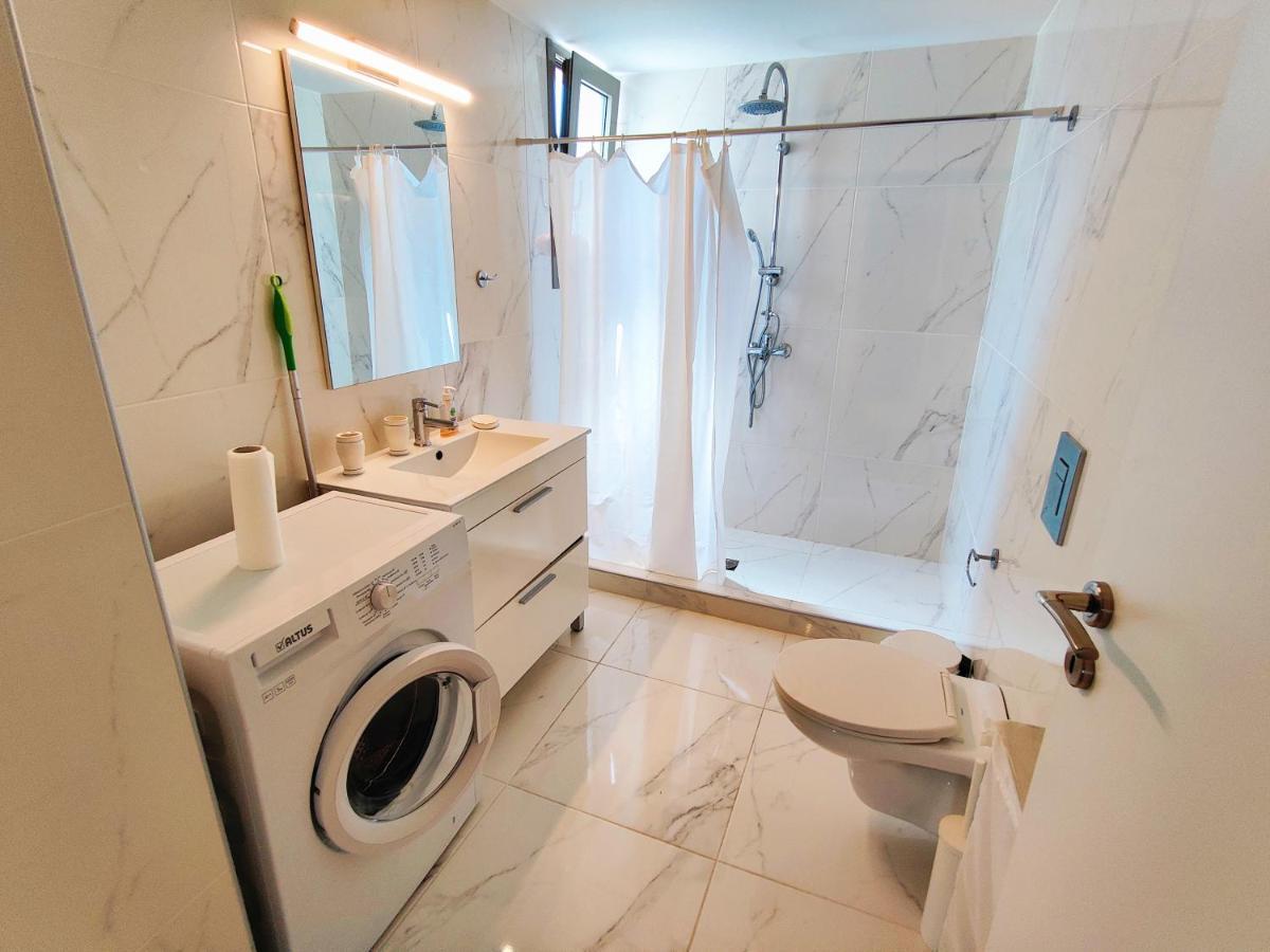 Wsd Luxury Bright 2Bd Apt With Sea View Balcony Athen Eksteriør bilde